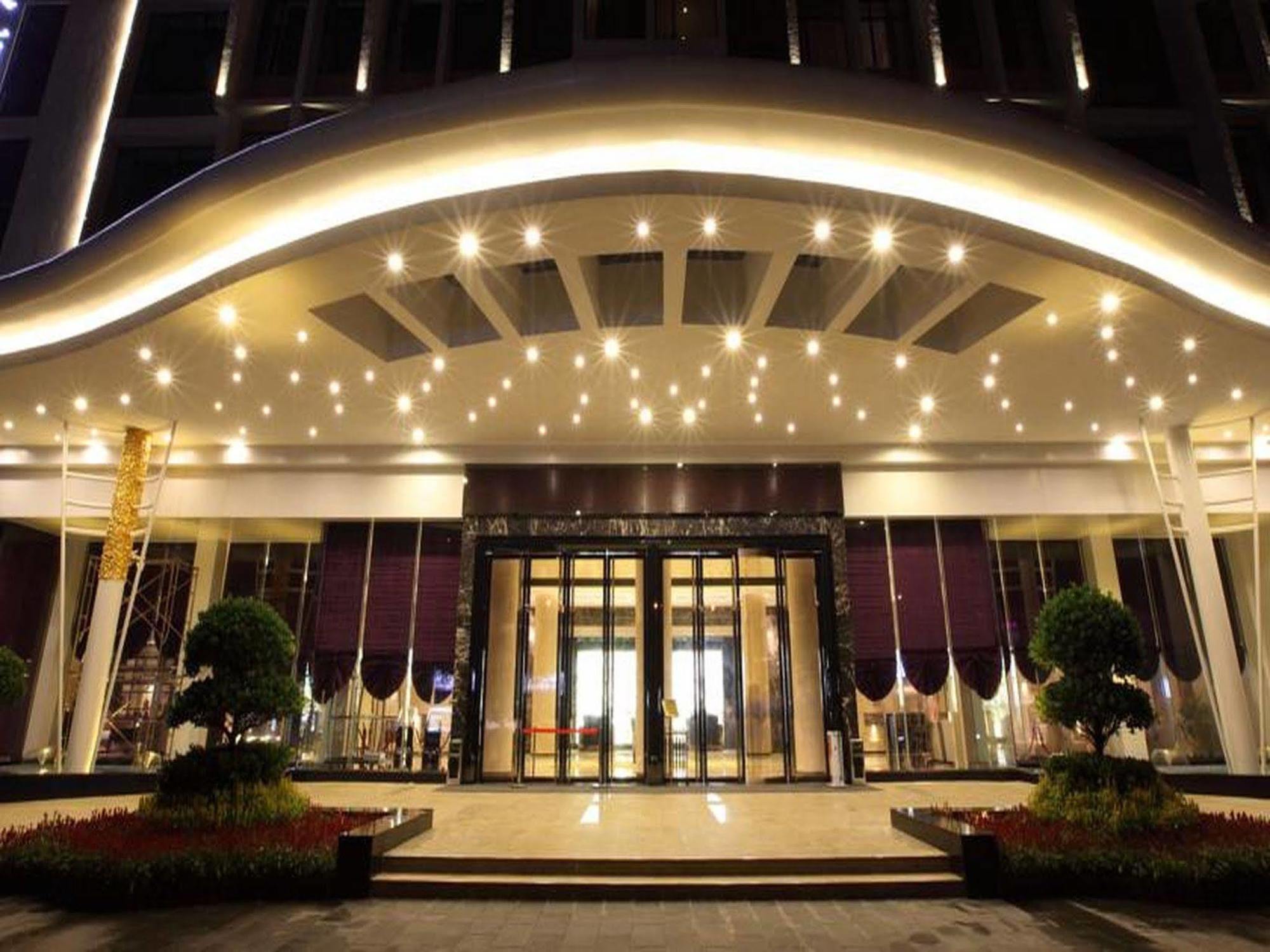 Haoyin Gloria Plaza Hotel Kuangcsou Kültér fotó